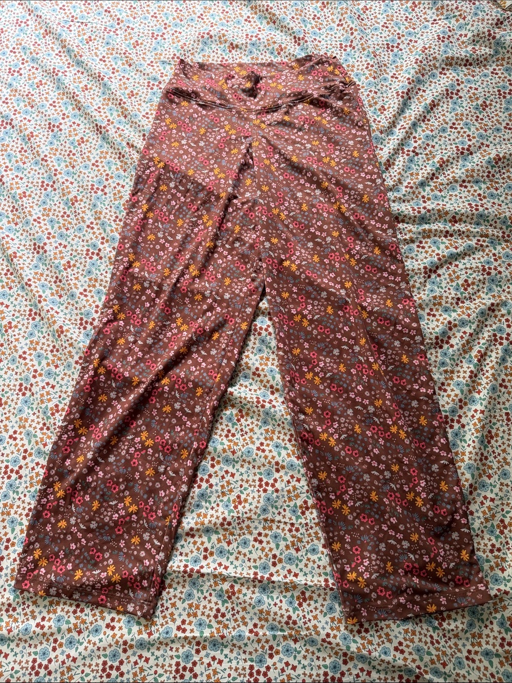 NWOT Skida Viska Pants